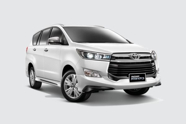 Innova Crysta Taxi in Nashik