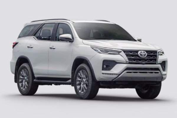 SUV Taxi Service Nashik
